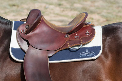 How to clean your pure wool saddle pad