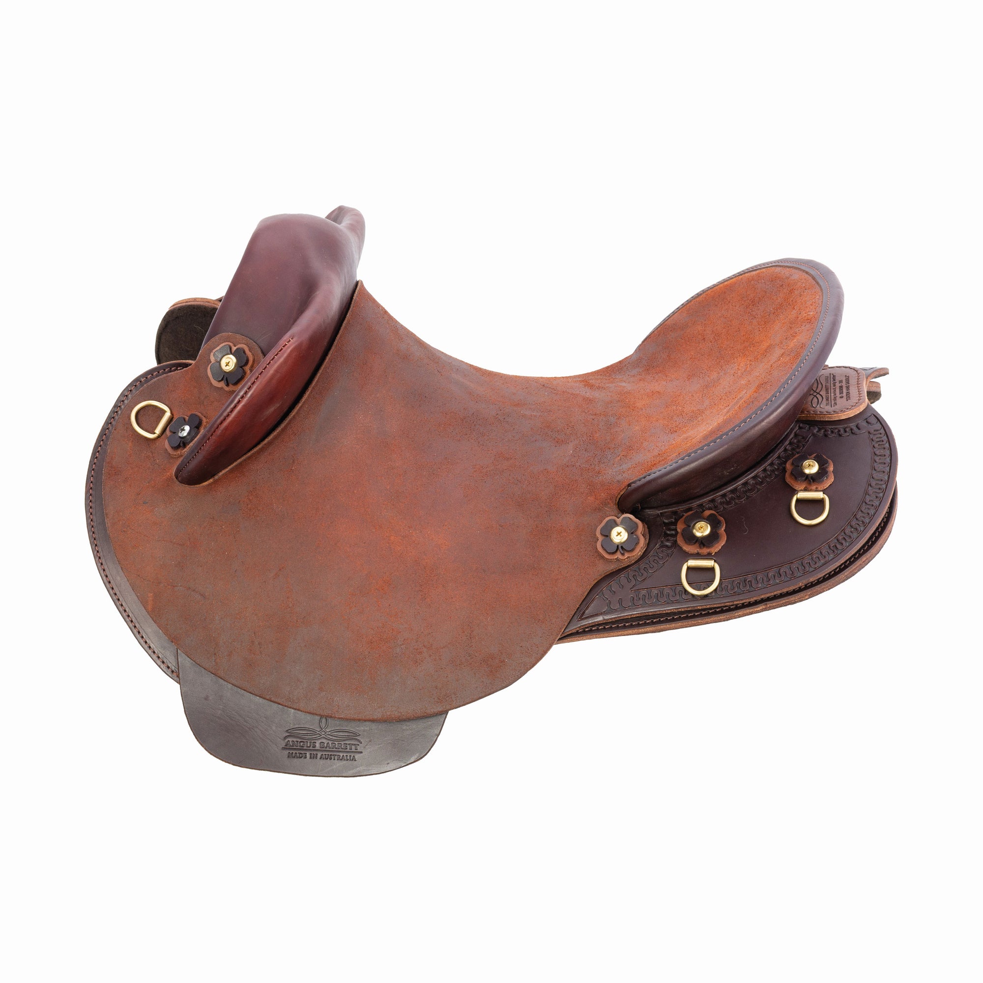 saddle_running_br_LC-clover_none